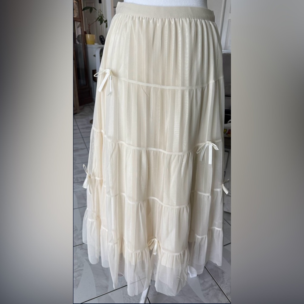 Elegant Cream Tiered Skirt